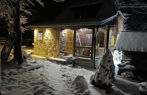 Kremna Casa | Brvnara Iverak