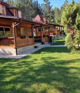 Mokra Gora Casa | Brvnare Golo Brdo