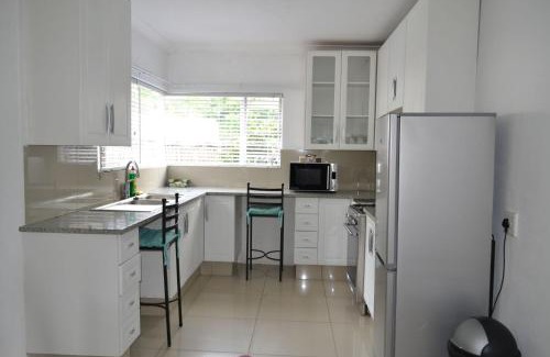 Greater Johannesburg Metropolitan Area Apartamento | Bryanston Elgin - Cottage 3