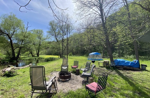 Viroqua Alquiler De RV | Brye’s Bad Axe Camping