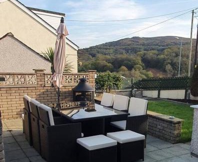 Bont Newydd Casa | Bryn Derwen