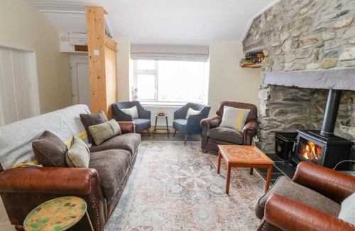 Caernarfon Casa | Bryn Derwen