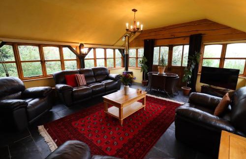 Brechfa Casa | Bryngolau