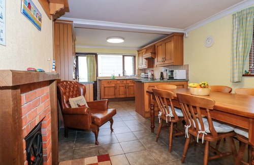 Llwyngwril Cabaña | Brynteg, ideal para familias, con un jardín en Llwyngwril, Ref 3934