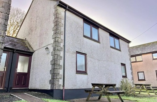 Chysauster Casa | Bryntin, Old Court Kenegie Manor Gulval Penzance