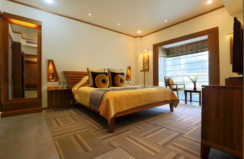 Bakrakot Hotel | Brys Caves