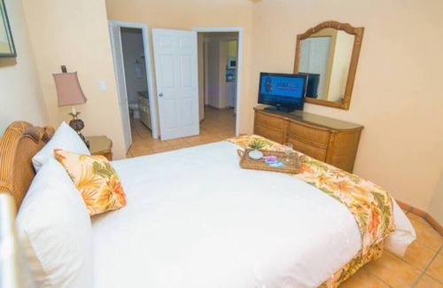 Williams Town Complejo | 2 Island Sea Resort-Pool, Hot Tub