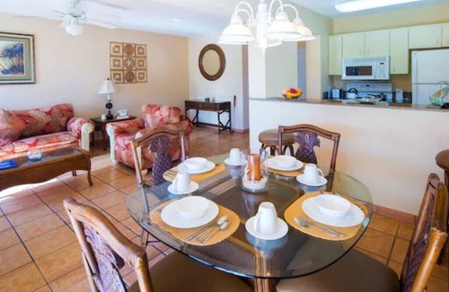 Williams Town Complejo | 2 Island Sea Resort-Pool, Hot Tub