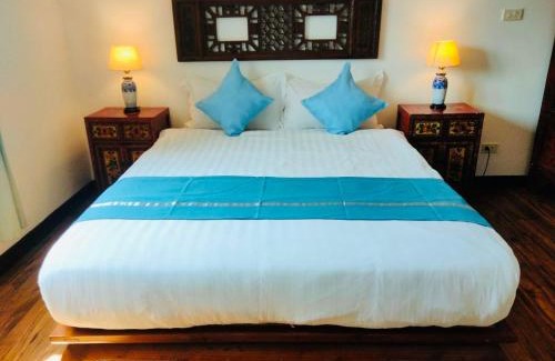 Hua Hin Complejo | BTC Boutique Resort Private Pool Villas and Studios Hua Hin บ้านทะเลจีน บูติค รีสอร์ท หัวหิน