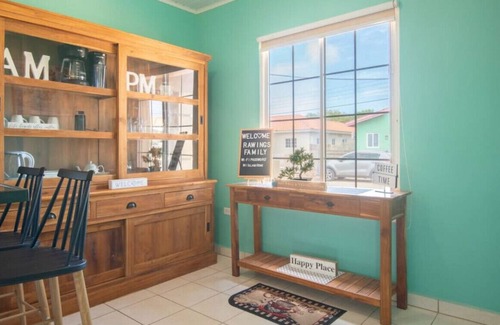 Washington Villa | New 4 Bedroom Villa with Pool - Great Location!