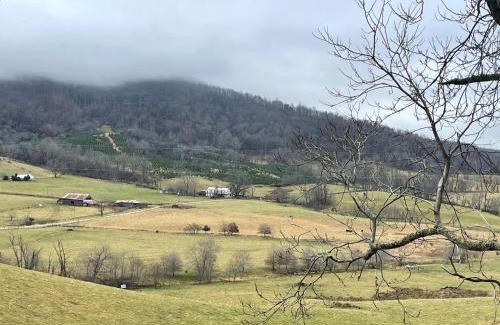 Independence Casa | Buck Mountain Ranch Retreat