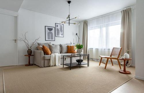 Katarina-Sofia Apartamento | Budget comfort on trendy Södermalm, construction work