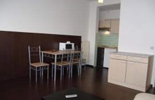 Amandus - Atheneum Apartamento | Budget Flats Antwerpen