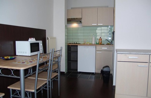 Amandus - Atheneum Apartamento | Budget Flats Antwerpen