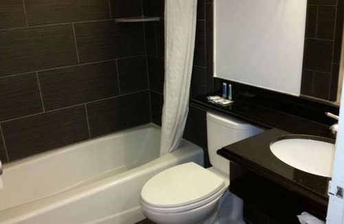 Cathedral Hill Casa | Budget-friendly accommodations in San Francisco!!