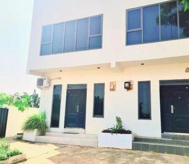 Madina Apartamento | Budget-Friendly Adenta Duo