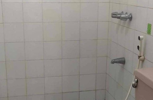 Pasay Condominio | Budget-friendly hostel in Pasay, Manila