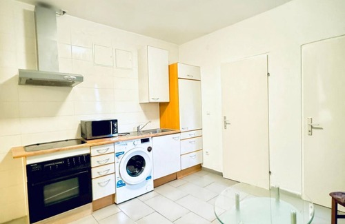Liesing Apartamento | Budget-friendly Room for 3P | Easy City Access