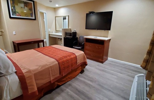 Indio Hotel | Budget Inn Motel