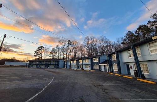 Roxboro Hotel | Budget Inn - Roxboro