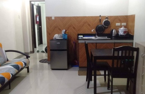 Moonwalk Casa | Budget Lovely Home Condo Room Near NAIA T & T2