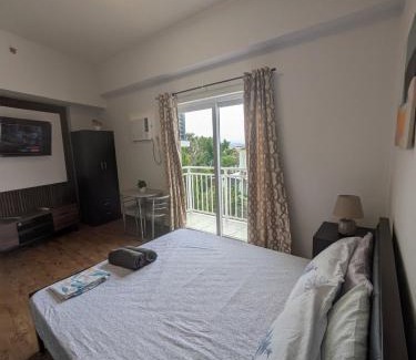 Mactan Export Processing Zone Apartamento | Budget Luxury Studio with Kitchen Rest and Fly at Amani Grand Resort