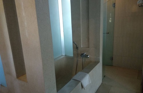 Batu Bolong Villa | Villa Buduk de 2 dormitorios con piscina privada, a solo 5 minutos en coche de Echo Beach