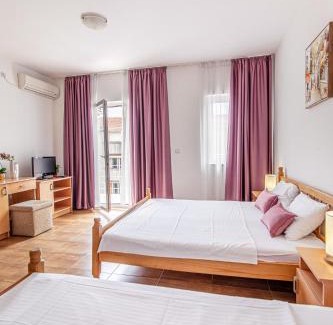 Podmaine Apartamento | Budva Town Apartments