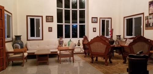 Tagudin Complejo | Buenavista Family Inn