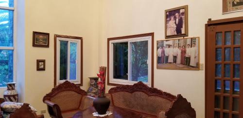 Tagudin Complejo | Buenavista Family Inn