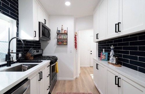 Logan Heights Casa | * Bueno Bueno Casita * / 7 min to Downtown / 4 Bdr
