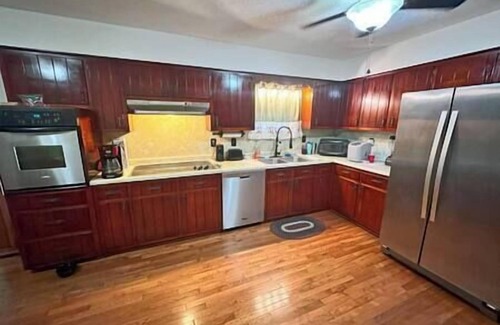 Williamson Casa | Buffalo Playhouse w/ game room. Easy trail access, Direct Trail Access