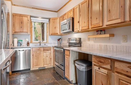 Wildernest Condominio | Autumn Adventure Awaits! 15% Off Until Oct 31!