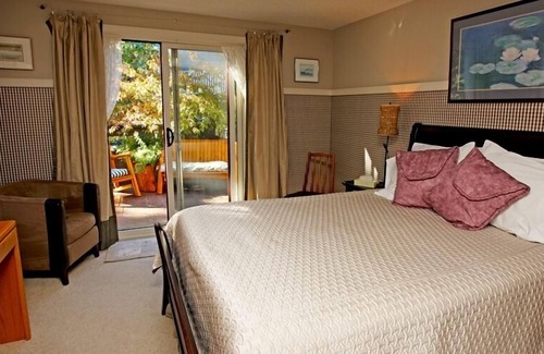 Banff Cama Y Desayuno | Buffaloberry B&B