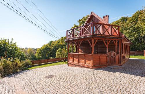 Drohiczyn Casa | Bug Na Skarpie - Domek Wypoczynkowy z Jacuzzi i Kominkiem