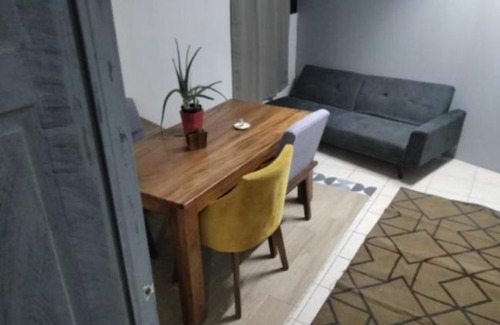 Zapopan Apartamento | Condominio en Bugambilias, Lukasa Home Suites, Montaña, Bosque, Hiking, Arcade Room