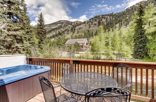 Fall River Estates Condominio | Bugle Pointe A09 (HT)