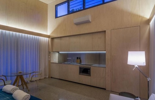 Byron Bay Apartamento | Buhwi Bira Byron Bay Studio - Central - Privado - 1 minuto a pie de la playa y la ciudad