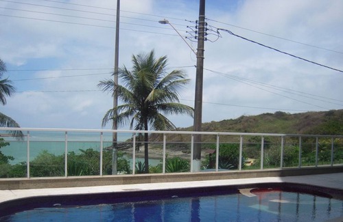Guarapari Apartamento | Edificio frente a la elegante playa de Bacutia (Blue Cove)