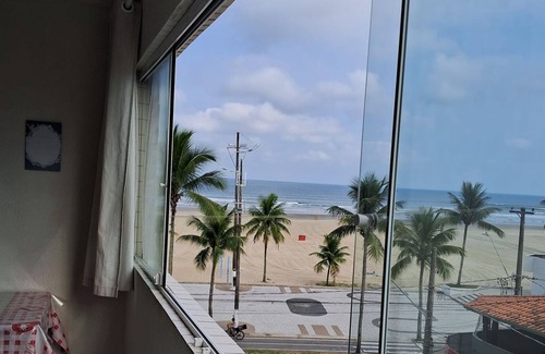 Guilhermina Apartamento | PREMIO FRENTE PARA EL MAR EN LA PLAYA GRANDE-SP