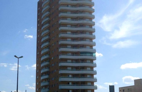 Balneario Paqueta Apartamento | Edificio frente al mar