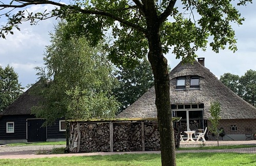 Ruitenveen Apartamento | Buitenplaats Ruitenveen - Het Achterhuis, privé!