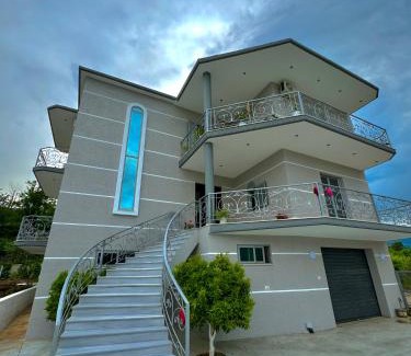 Lazarat Casa | Bujtina Amar
