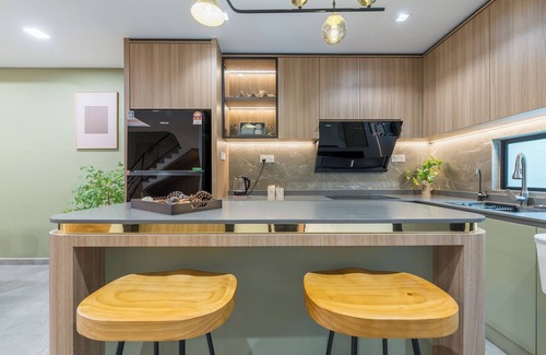 Klang Casa | Bukit Tinggi City Centre @ Modern Entire Homestay with Oudoor Mini Cafe 11+1pax