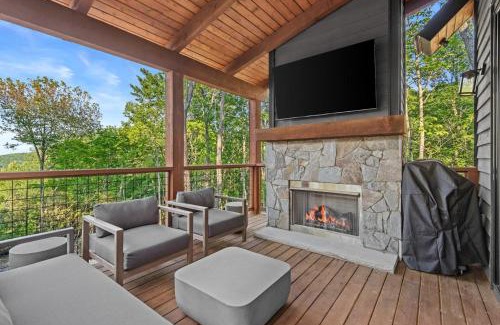 Beech Mountain Casa | Bull & Bear at Eagles Nest