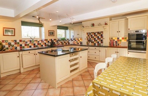 Millhouse Green Cabaña | Bullace Barn