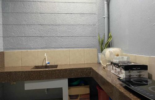 Fairview Apartamento | Bulova apartment Entire house