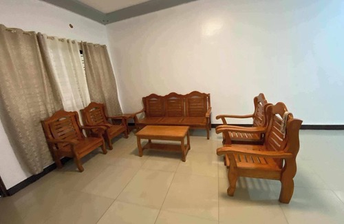 Tandang Sora Apartamento | Bulova apartment, fairview Quezon City, 10 minutes walking distance FEU hospital