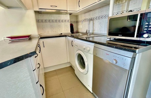 Carihuela Apartamento | Bulto Carihuela junto a la playa, con vistas al mar y balcón
