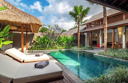 Umalas Villa | Bumbak Helliconia by Fantasia Villas